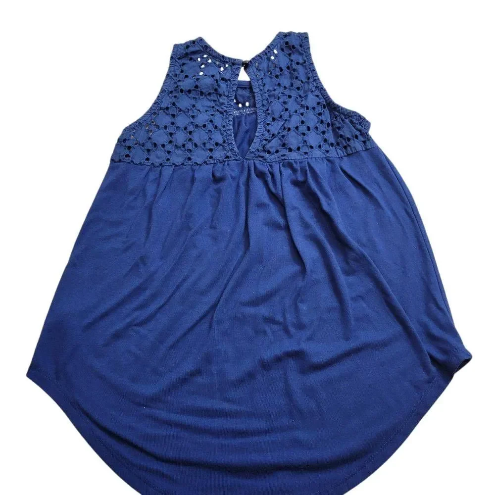 Old Navy tank top S6/7